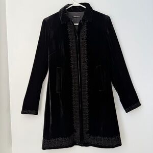 TAHARI Long Black Embroidered Velvet and Silk Coat